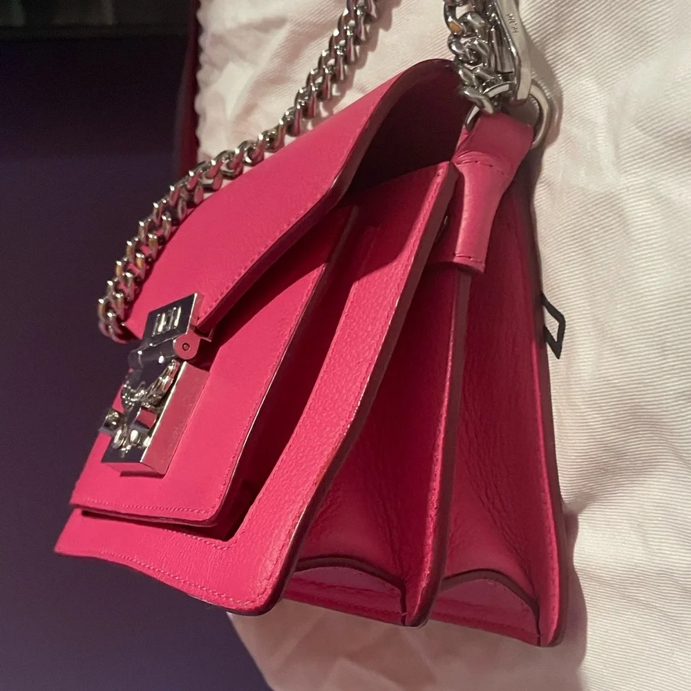 MCM Calfskin Patricia Crossbody Bag Silver Chain Sugar Pink! Limited Edition! - Picture 6 of 15